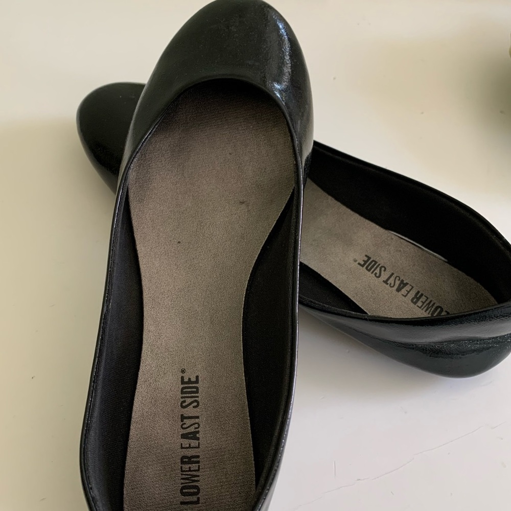 Black patent leather flats